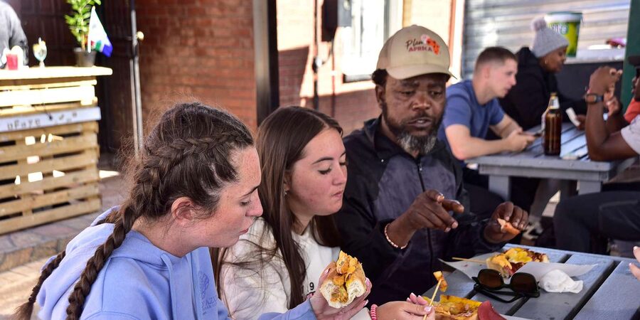 Soweto Food and Beer Tasting Walking Tour with a Local - Vilakazi Street and two famous former homes