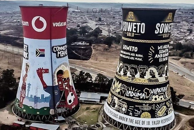 Soweto Half Day Tour - Vilakazi Street and the public face of Soweto