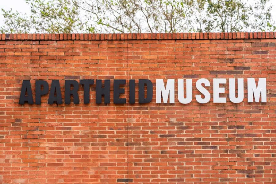Soweto: Hop-On Hop-Off Bus, City Tour and Apartheid Museum - Key points to know before you book