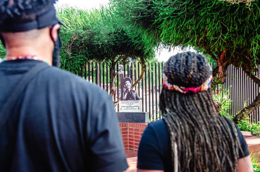 Soweto: Walking Tour with a Local Guide and Lunch - How much walking and effort to expect
