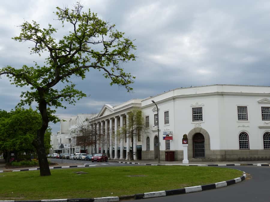 Stellenbosch: Guided Historical Walking Tour - Why Stellenbosch makes sense on foot