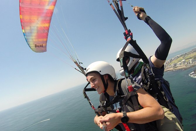 Tandem Paragliding Cape Town Experience TABLE MOUNTAIN PARAGLIDE - What the one-hour experience includes
