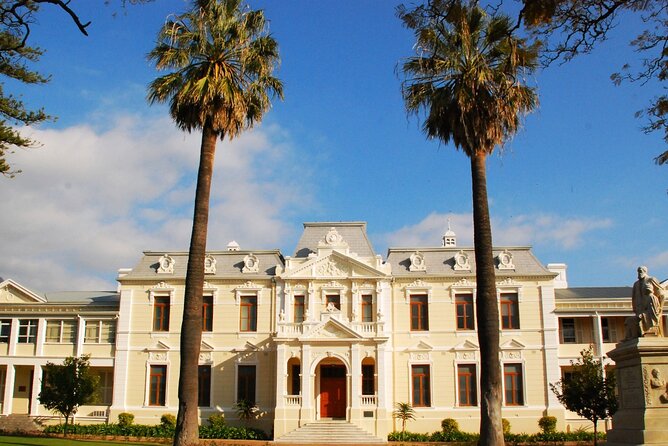 Walking Tour of Stellenbosch - Why a 90-minute walk works well in Stellenbosch